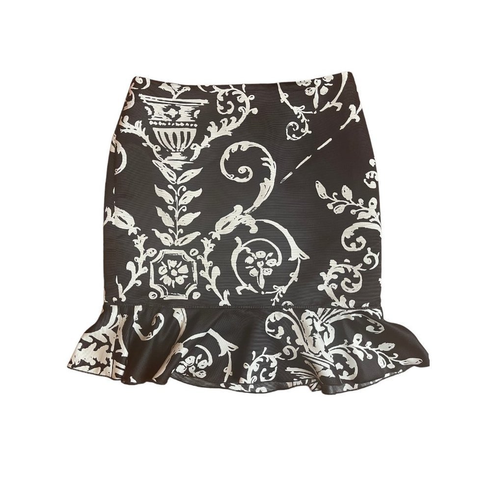 WHITE House Black Market Women Black White Swirl Floral Flouncy Hem Skirt Size 4